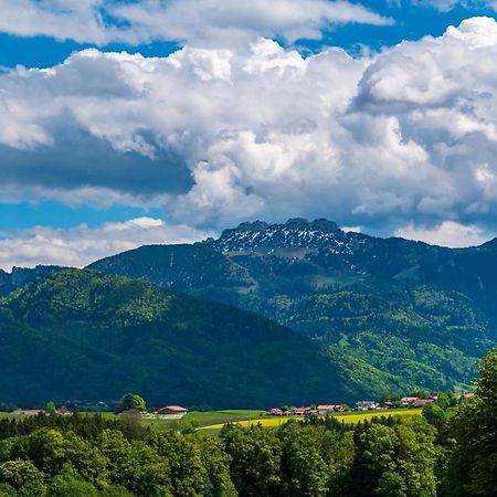 Ferienwohnungen Hoetzelsperger Prien am Chiemsee Esterno foto