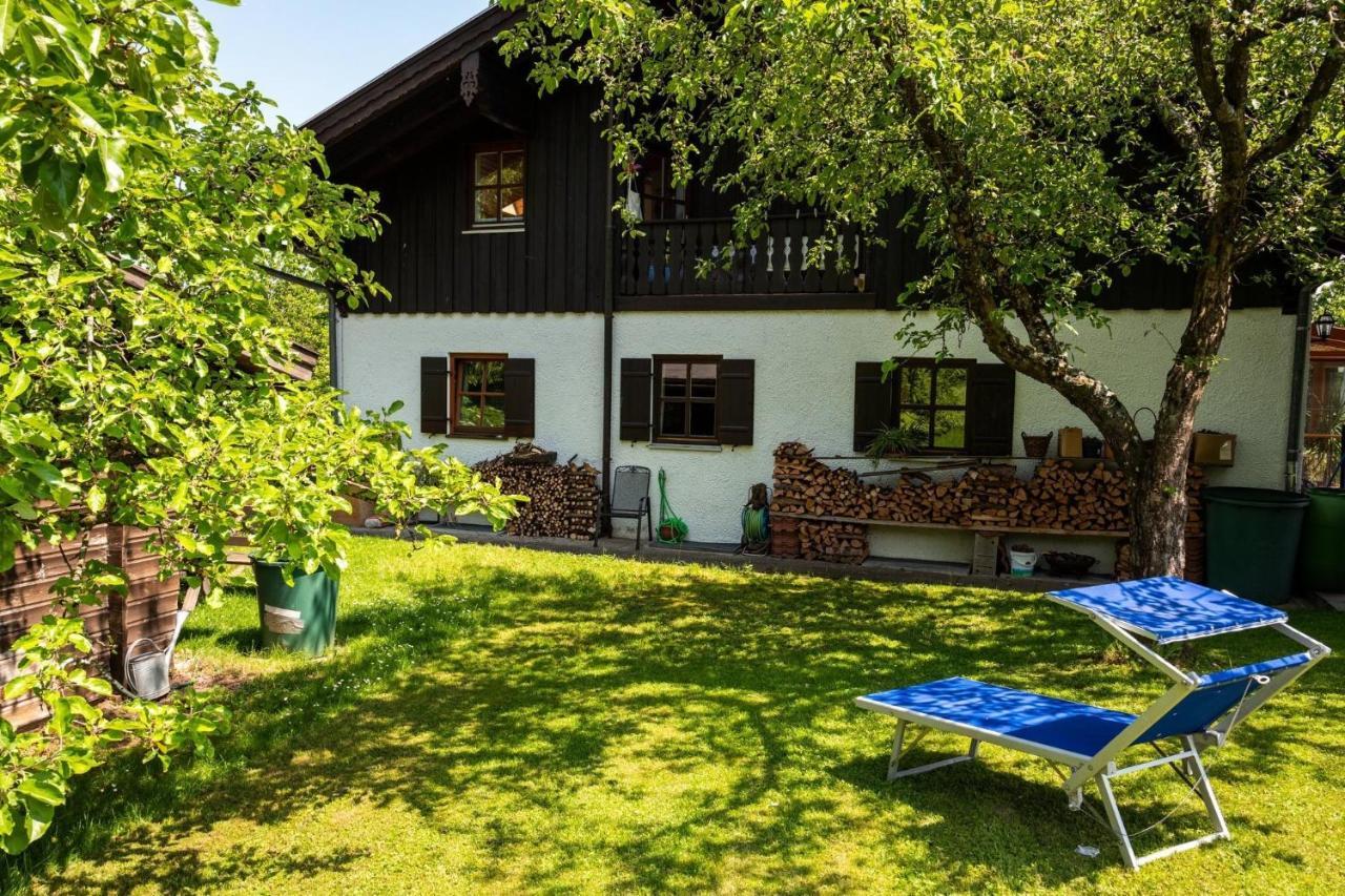 Ferienwohnungen Hoetzelsperger Prien am Chiemsee Esterno foto